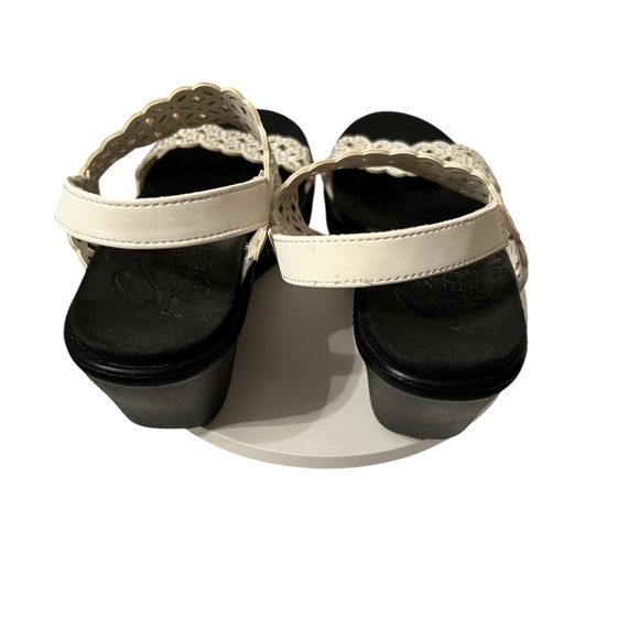 Skechers Cali Lux Foam White Sparkly Bands Wedge Shoes Size 6 - Picture 4 of 6
